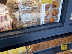 -鲍师傅糕点(江苏路店)