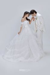 -至臻微拉婚纱摄影