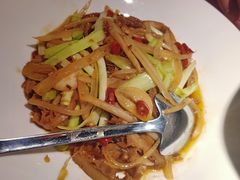 -坛宗剁椒鱼头(河西王府井店)