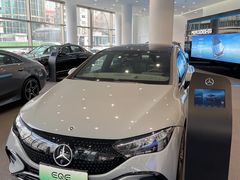 -上海星瀚奔驰4S店(长寿路店)