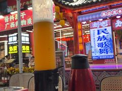 -刘姐啤酒鱼民族演艺餐厅(西街总店)