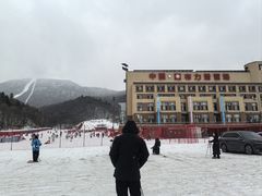 -亚布力新体委滑雪场