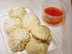 小笼汤包（8个）-八婆婆烧仙草(曾厝垵店)