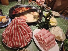 -五里关火锅(上海鑫耀·光环Live店)
