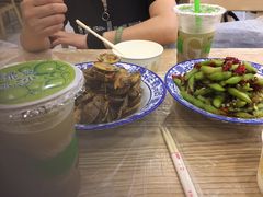 -江城燕子大排档(江汉路步行街店)