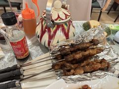 -汗腾格里·风味餐厅(新疆驻京办店)