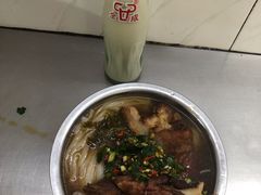 猪脚切粉-其英猪脚粉(衡阳路总店)