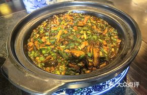 Leek Huaiyang Soft-rolled Eel Rice