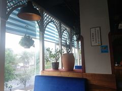靠窗位-新疆伏拉沃餐厅(白龙南路店)