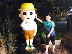 -莓园冰淇淋店