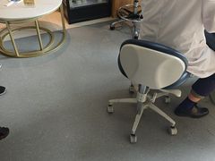-上海仁爱医院口腔科 · 种植