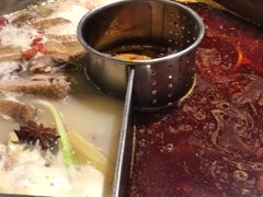 -佬土鹅肠火锅(解放路店)