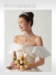 -雪中彩影婚纱摄影·微光艺术中心