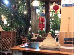 大堂-抚仙湖生态石锅鱼野生菌(告庄店)