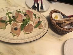 -弗兰克牛排西餐厅 Galla R By Ribone(上海首店)