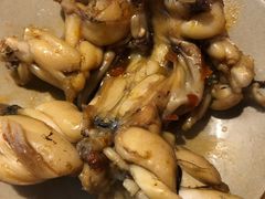 超大只牛蛙-老天桥蛙炉火锅(姑苏总店)