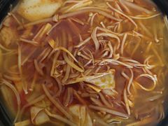 -沁麦源过桥米线(总店)