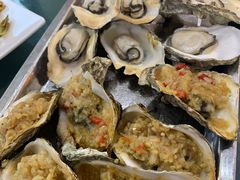 -覃记海鲜美食餐厅