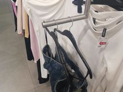 -H&M(长风大悦城店)