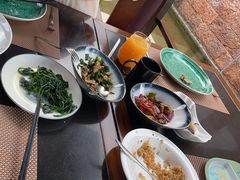 -丽江悦榕庄酒店-明月·雪山庭院餐厅