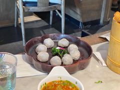 -尚尚仙·酸汤猪手·猪肚鸡火锅(华联万柳购物中心店)