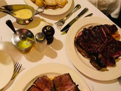 -Keens Steakhouse