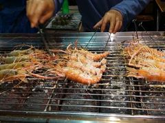 -六合夜市