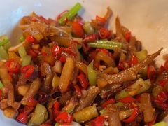-二厨·吊桥小院·脆皮烧鸡公·本地农家菜(沿江西路店)