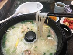 -飞虎过桥米线(翠湖店)