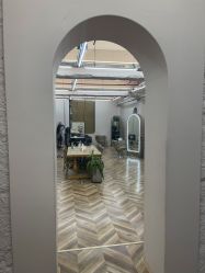 -Hair Co.一间沙龙