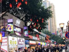 -八一路好吃街(雨田商务大厦店)
