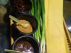 -赵记煎饼卷大葱(泰山大街店)