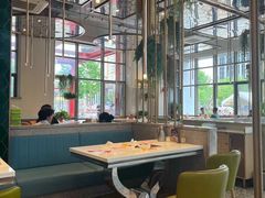 -红樱桃·欢乐餐厅(太原里店)
