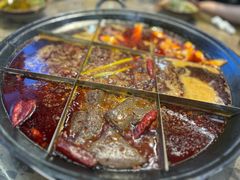 -正南齊北重庆老火锅(光华村直营店)