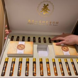 -香港倾城国际·美容美体中心