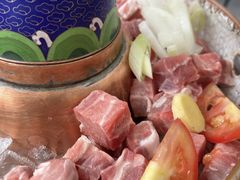 -毛辣果·贵州红酸汤牛肉火锅(西单店)