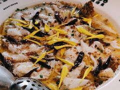 -渔语鱼酸菜鱼新川菜(来福士店)