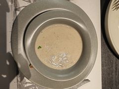 -NIUNIUPARK和牛螃蟹(龙湖杭州滨江天街店)