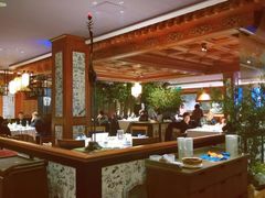 大堂-八府香鸭·啫啫煲(华山路店)