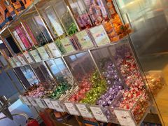 -VENCHI 闻绮(上海佛罗伦萨小镇店)
