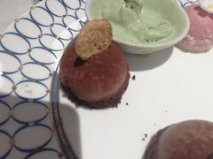 -必胜客(东大桥店)