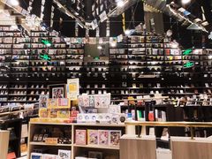 -钟书阁(群光广场店)