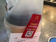 -麦当劳(上海虹桥站30B检票口楼上)