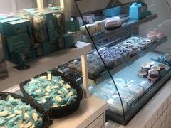 零售区-罗莎蛋糕(魔法师司门口店)