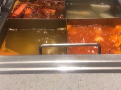 -海底捞火锅(银泰中心店)