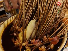 -拈签一笑黄牛肉辣卤串串