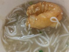 鲜鱼糊粉配油条-汪记鲜鱼糊汤粉(沈阳路总店)