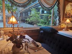 -火车头法国西餐厅