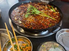 -鸿顺老铁锅美蛙鱼府(解放碑店)