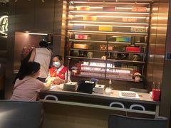 -海底捞火锅(杭州萧山宝龙广场店)